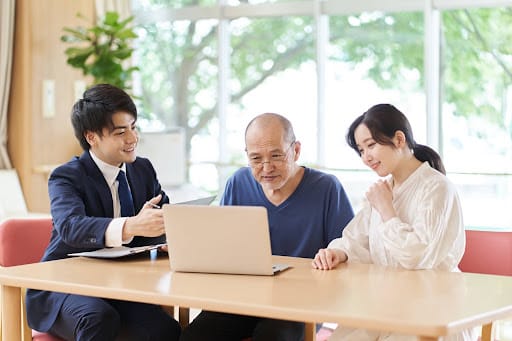 Grandparents meeting with a family law attorney to discuss grandparents' rights and legal options